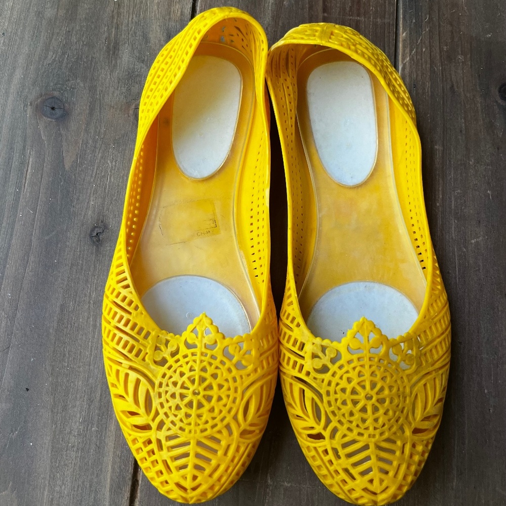 Rare Melissa Batucada yellow Jelly  ballerina flat